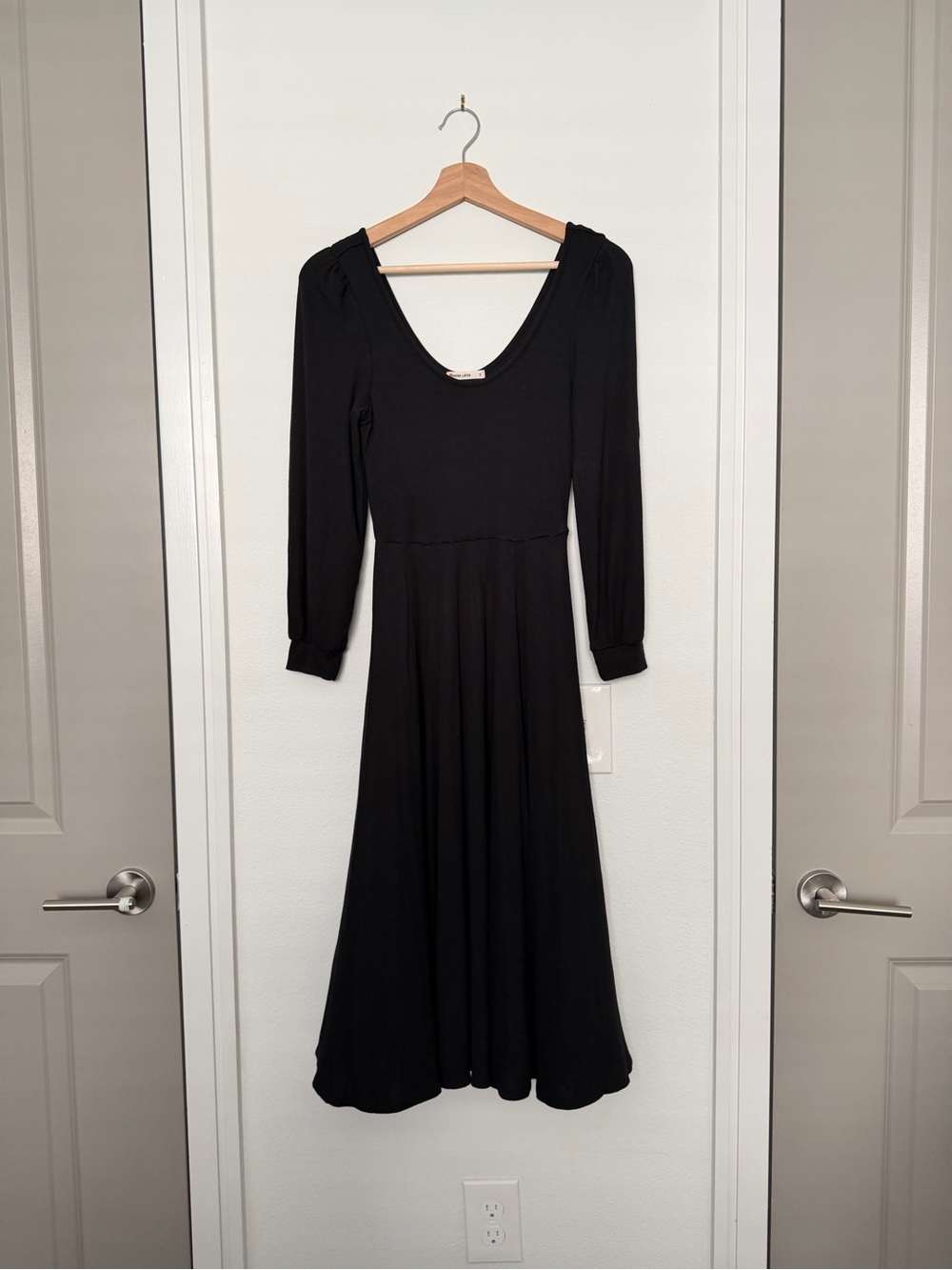 MARINE LAYER • long sleeve midi dress
